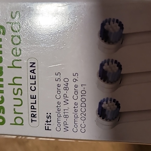 BNWT waterpik brushes. - Picture 6 of 7